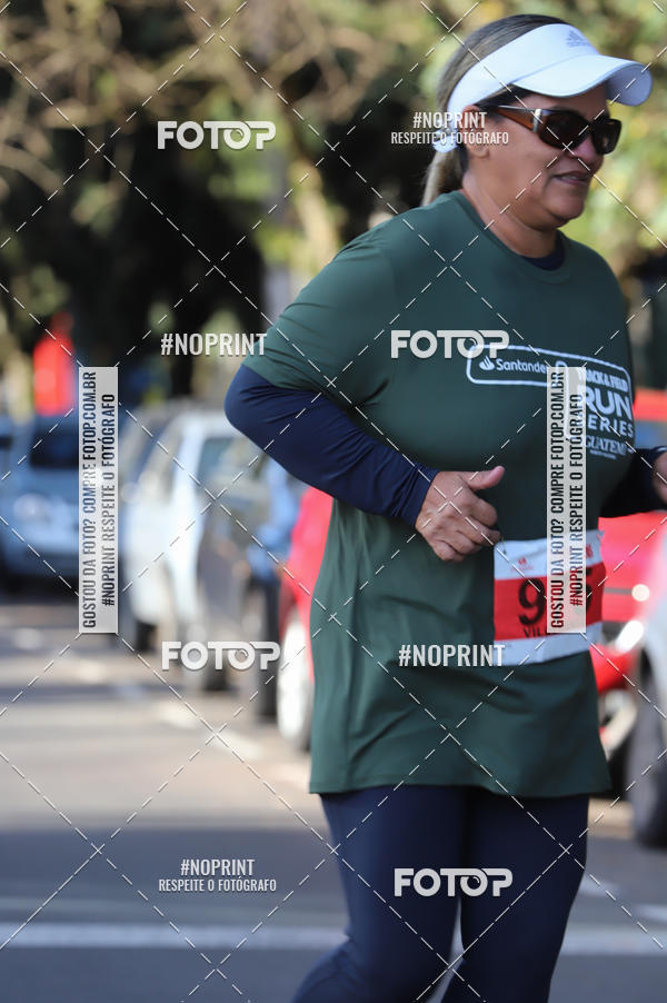 Buy your photos of the eventSANTANDER TRACK&FIELD RUN SERIES - Iguatemi Porto Alegre on Fotop