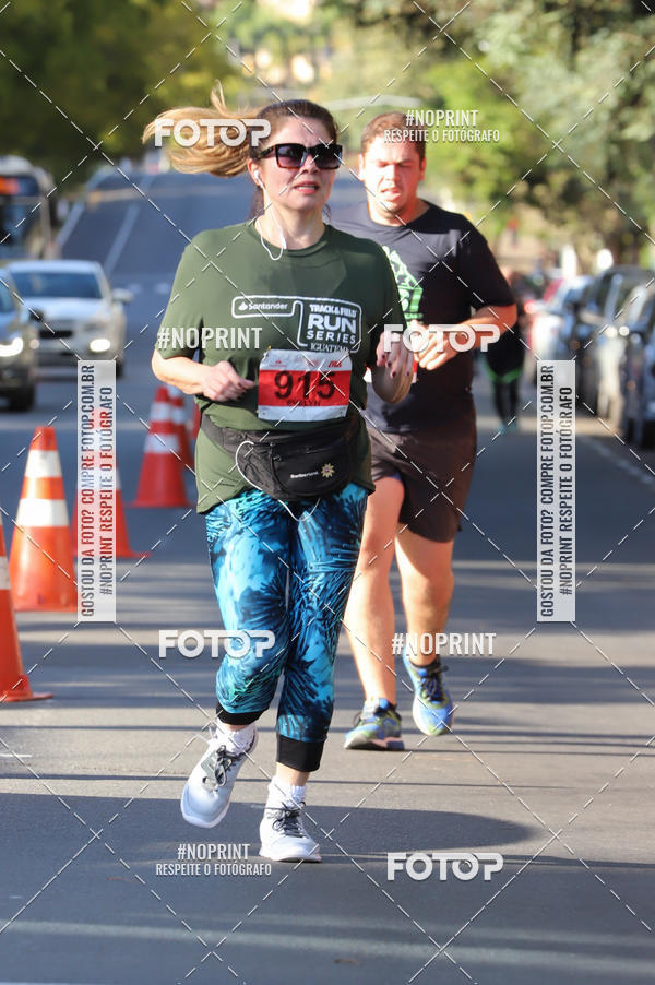 Buy your photos of the eventSANTANDER TRACK&FIELD RUN SERIES - Iguatemi Porto Alegre on Fotop