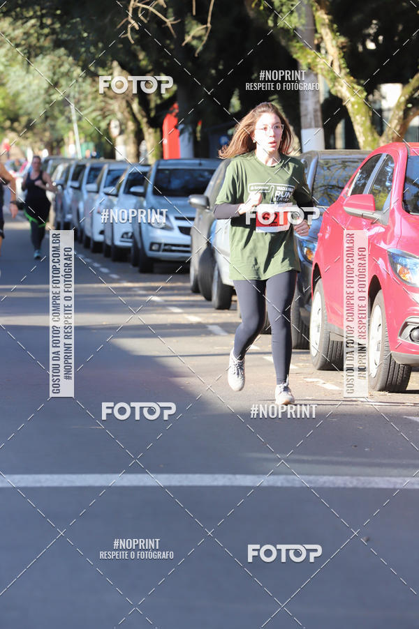 Buy your photos of the eventSANTANDER TRACK&FIELD RUN SERIES - Iguatemi Porto Alegre on Fotop