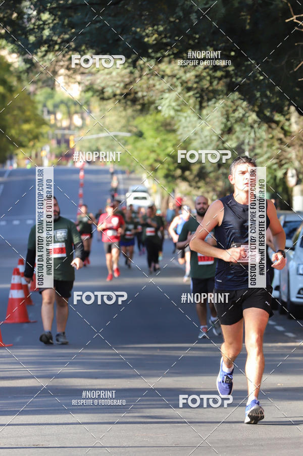 Buy your photos of the eventSANTANDER TRACK&FIELD RUN SERIES - Iguatemi Porto Alegre on Fotop