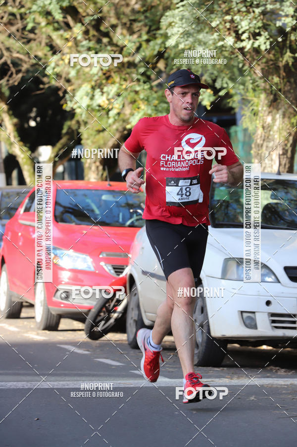 Buy your photos of the eventSANTANDER TRACK&FIELD RUN SERIES - Iguatemi Porto Alegre on Fotop
