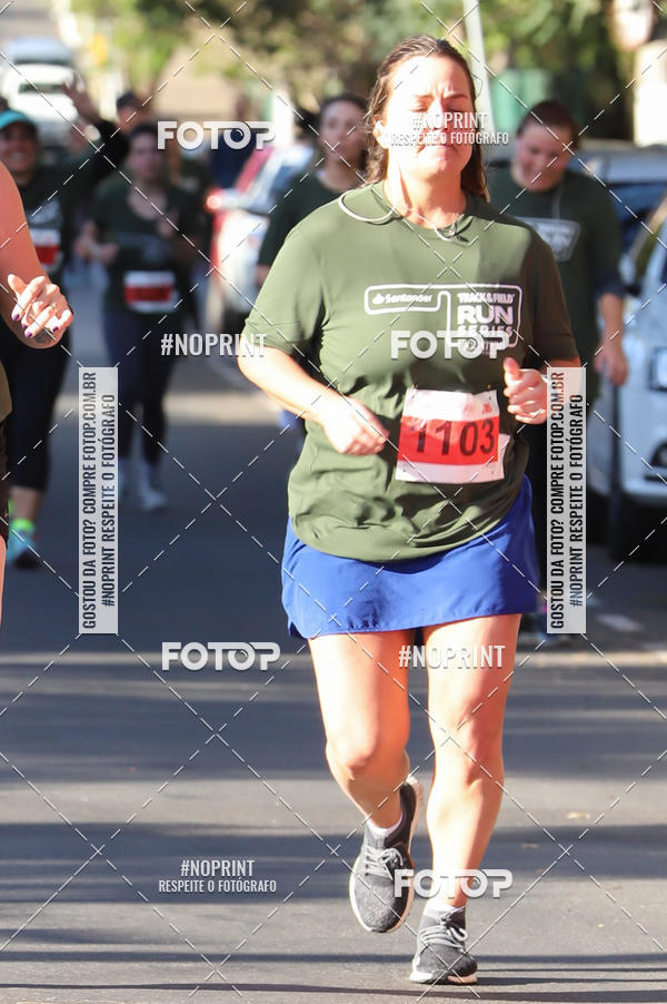Buy your photos of the eventSANTANDER TRACK&FIELD RUN SERIES - Iguatemi Porto Alegre on Fotop