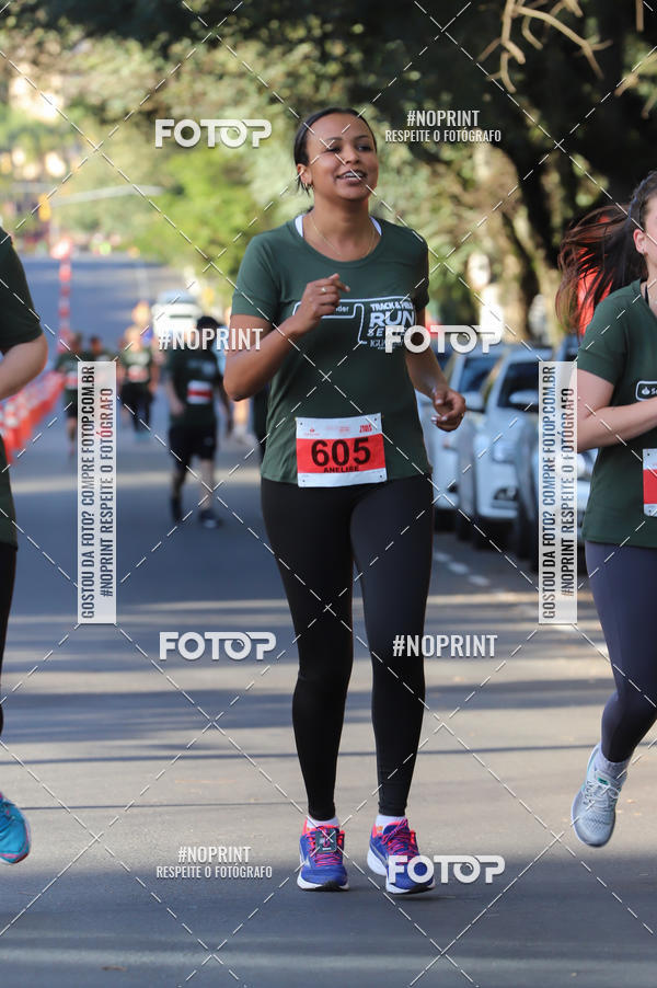 Buy your photos of the eventSANTANDER TRACK&FIELD RUN SERIES - Iguatemi Porto Alegre on Fotop