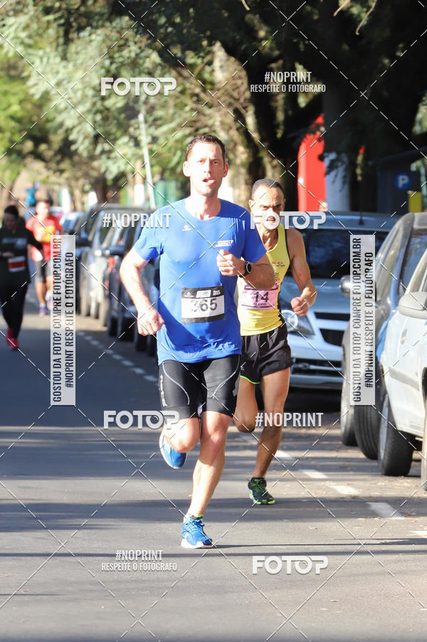 Buy your photos of the eventSANTANDER TRACK&FIELD RUN SERIES - Iguatemi Porto Alegre on Fotop