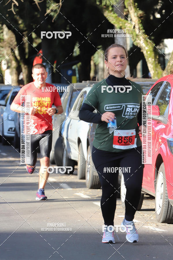 Buy your photos of the eventSANTANDER TRACK&FIELD RUN SERIES - Iguatemi Porto Alegre on Fotop