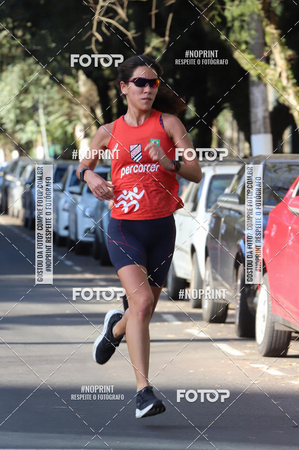Buy your photos of the eventSANTANDER TRACK&FIELD RUN SERIES - Iguatemi Porto Alegre on Fotop