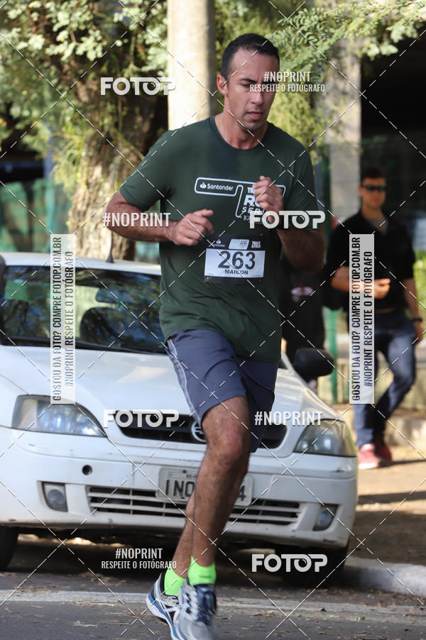 Buy your photos of the eventSANTANDER TRACK&FIELD RUN SERIES - Iguatemi Porto Alegre on Fotop