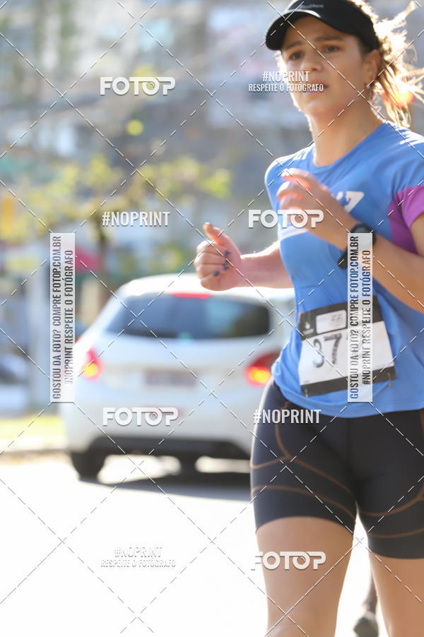 Buy your photos of the eventSANTANDER TRACK&FIELD RUN SERIES - Iguatemi Porto Alegre on Fotop