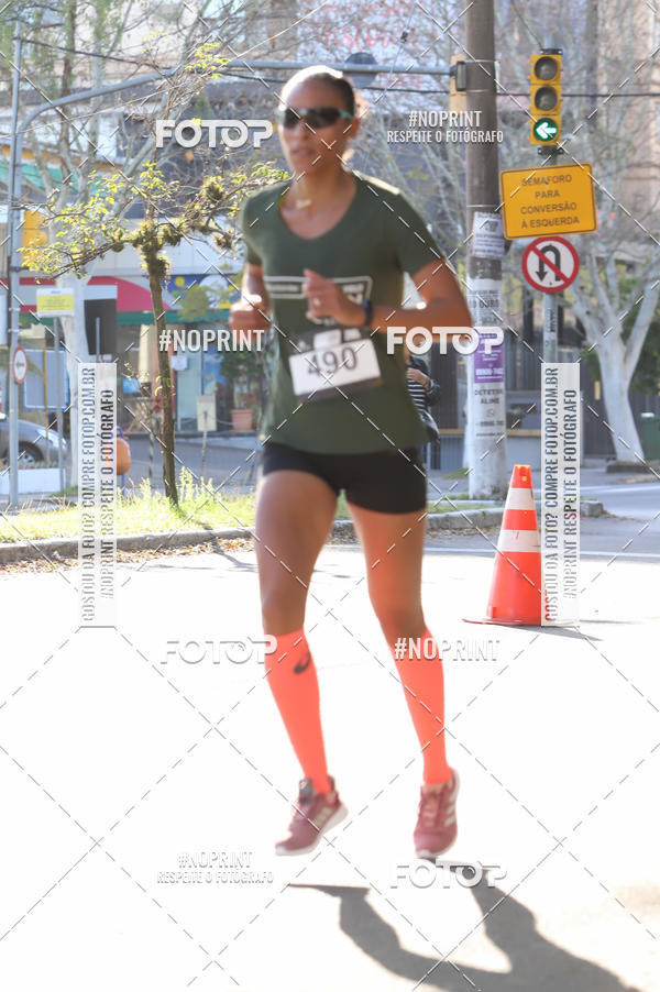Buy your photos of the eventSANTANDER TRACK&FIELD RUN SERIES - Iguatemi Porto Alegre on Fotop