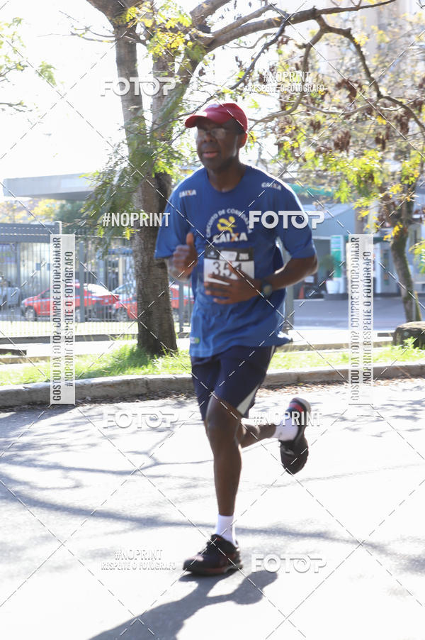 Buy your photos of the eventSANTANDER TRACK&FIELD RUN SERIES - Iguatemi Porto Alegre on Fotop