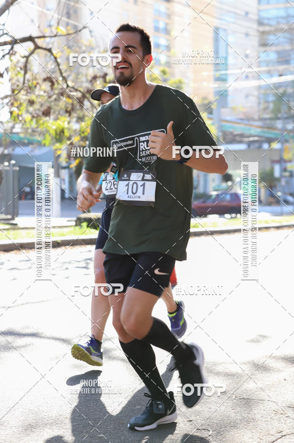 Buy your photos of the eventSANTANDER TRACK&FIELD RUN SERIES - Iguatemi Porto Alegre on Fotop