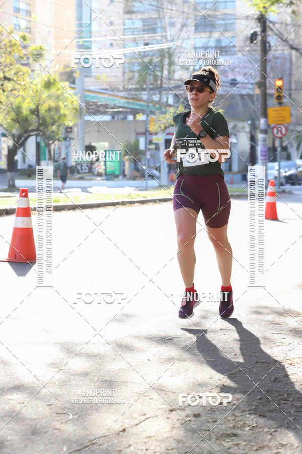 Buy your photos of the eventSANTANDER TRACK&FIELD RUN SERIES - Iguatemi Porto Alegre on Fotop
