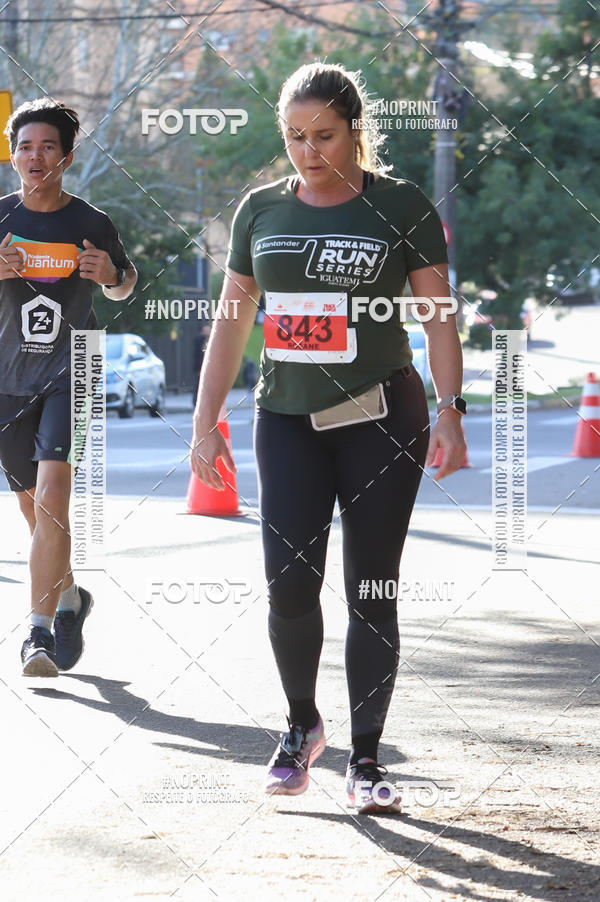 Buy your photos of the eventSANTANDER TRACK&FIELD RUN SERIES - Iguatemi Porto Alegre on Fotop