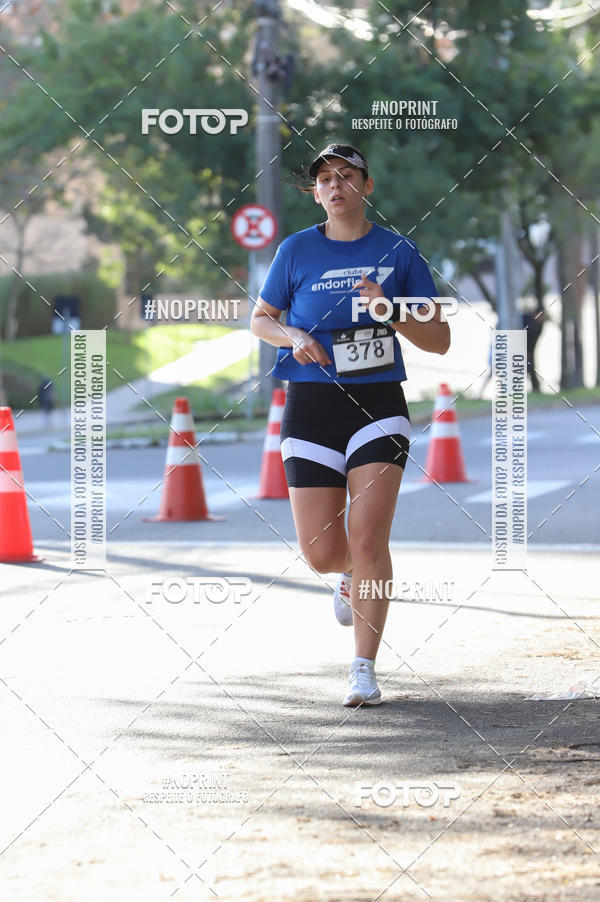 Buy your photos of the eventSANTANDER TRACK&FIELD RUN SERIES - Iguatemi Porto Alegre on Fotop