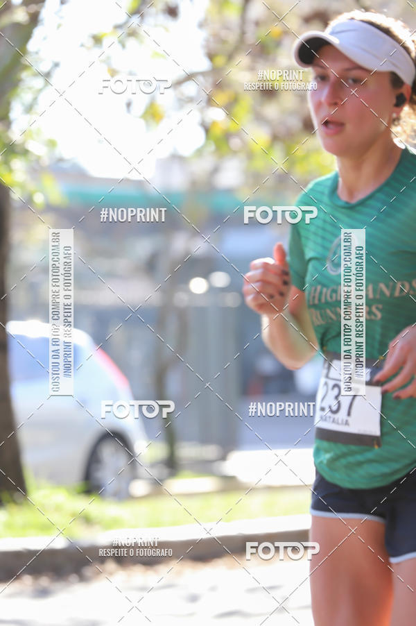 Buy your photos of the eventSANTANDER TRACK&FIELD RUN SERIES - Iguatemi Porto Alegre on Fotop