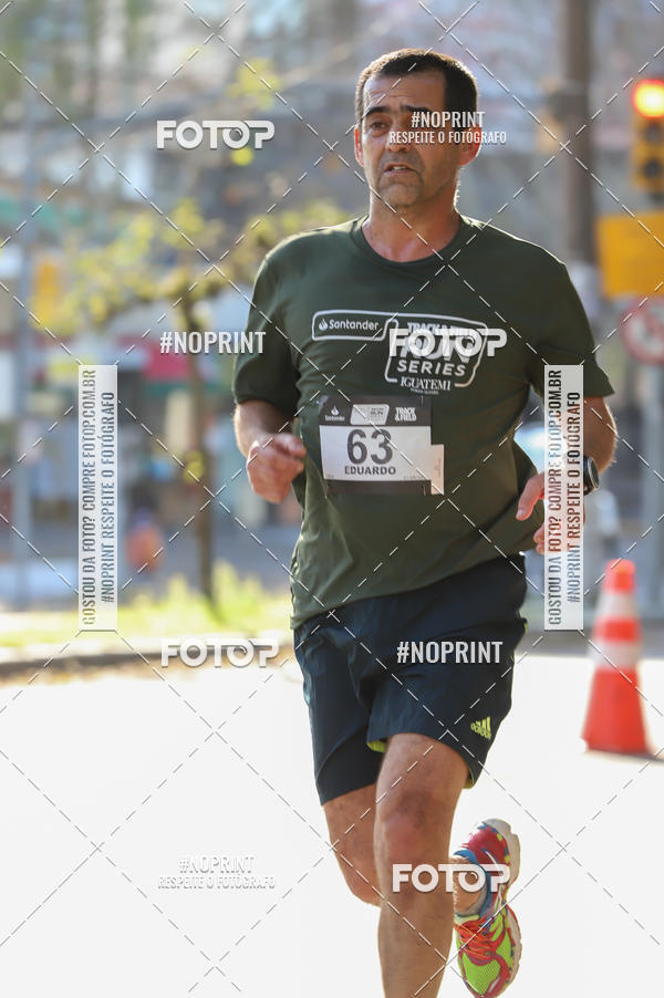 Buy your photos of the eventSANTANDER TRACK&FIELD RUN SERIES - Iguatemi Porto Alegre on Fotop