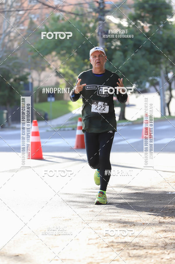 Buy your photos of the eventSANTANDER TRACK&FIELD RUN SERIES - Iguatemi Porto Alegre on Fotop
