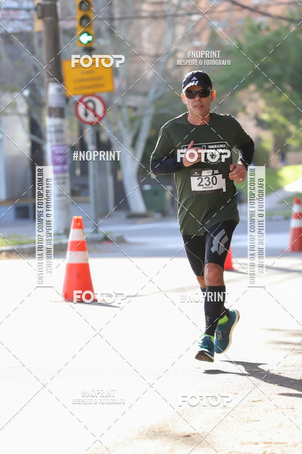 Buy your photos of the eventSANTANDER TRACK&FIELD RUN SERIES - Iguatemi Porto Alegre on Fotop