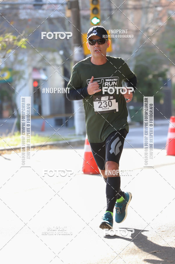 Buy your photos of the eventSANTANDER TRACK&FIELD RUN SERIES - Iguatemi Porto Alegre on Fotop