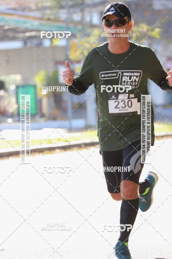 Buy your photos of the eventSANTANDER TRACK&FIELD RUN SERIES - Iguatemi Porto Alegre on Fotop
