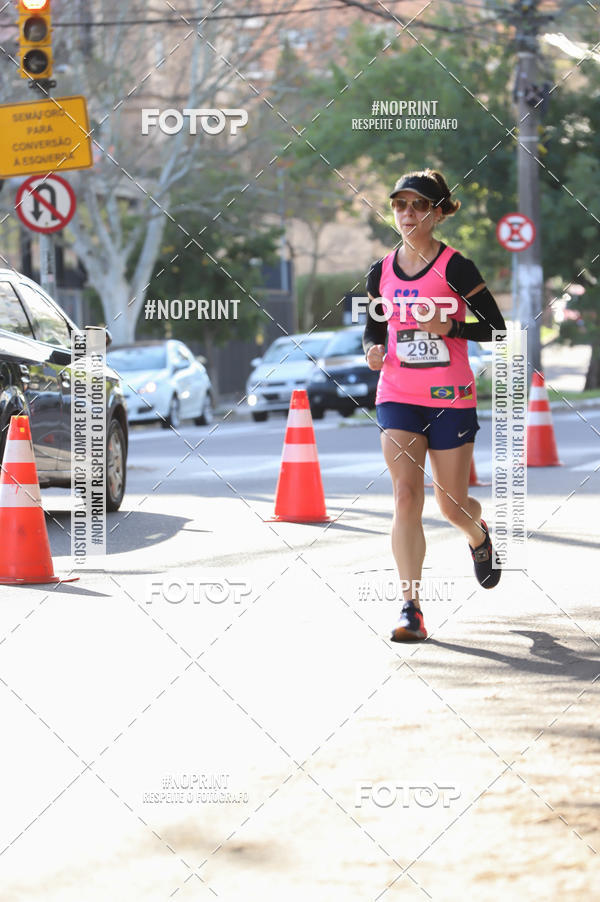 Buy your photos of the eventSANTANDER TRACK&FIELD RUN SERIES - Iguatemi Porto Alegre on Fotop