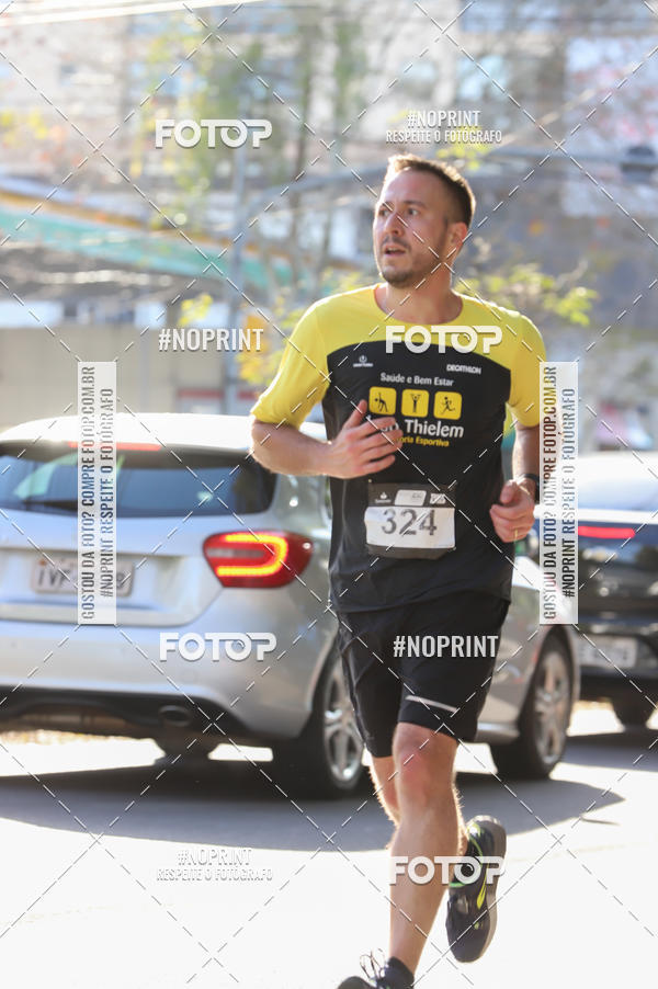Buy your photos of the eventSANTANDER TRACK&FIELD RUN SERIES - Iguatemi Porto Alegre on Fotop