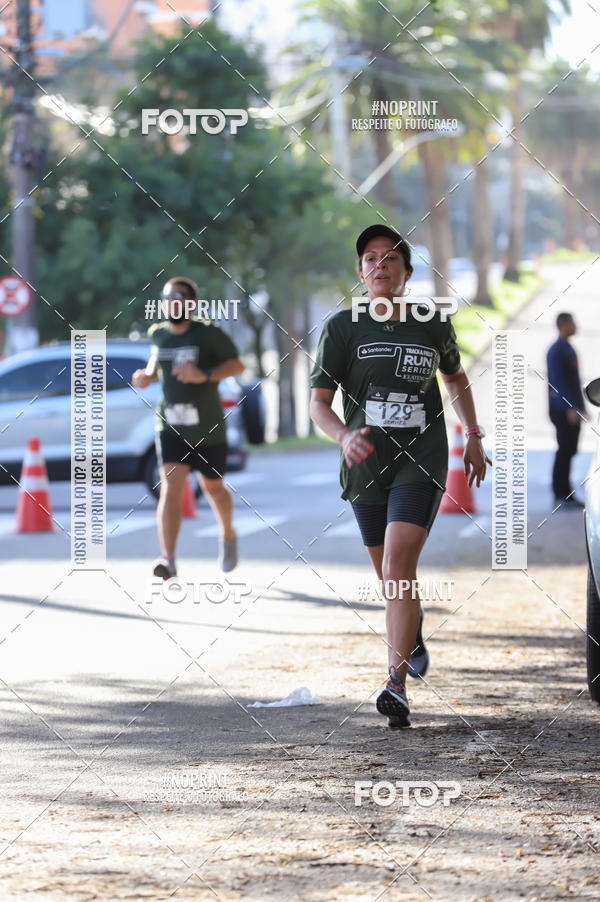 Buy your photos of the eventSANTANDER TRACK&FIELD RUN SERIES - Iguatemi Porto Alegre on Fotop