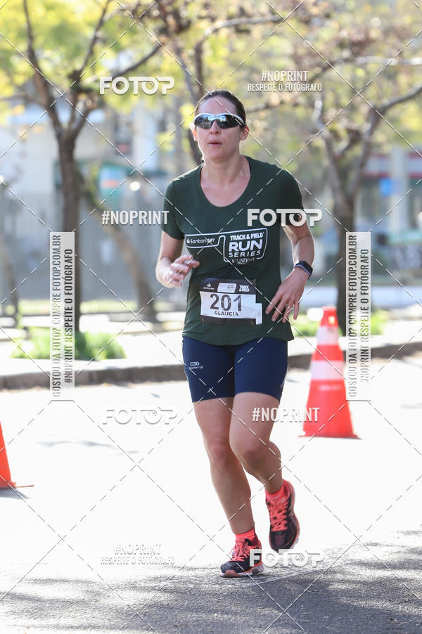 Buy your photos of the eventSANTANDER TRACK&FIELD RUN SERIES - Iguatemi Porto Alegre on Fotop