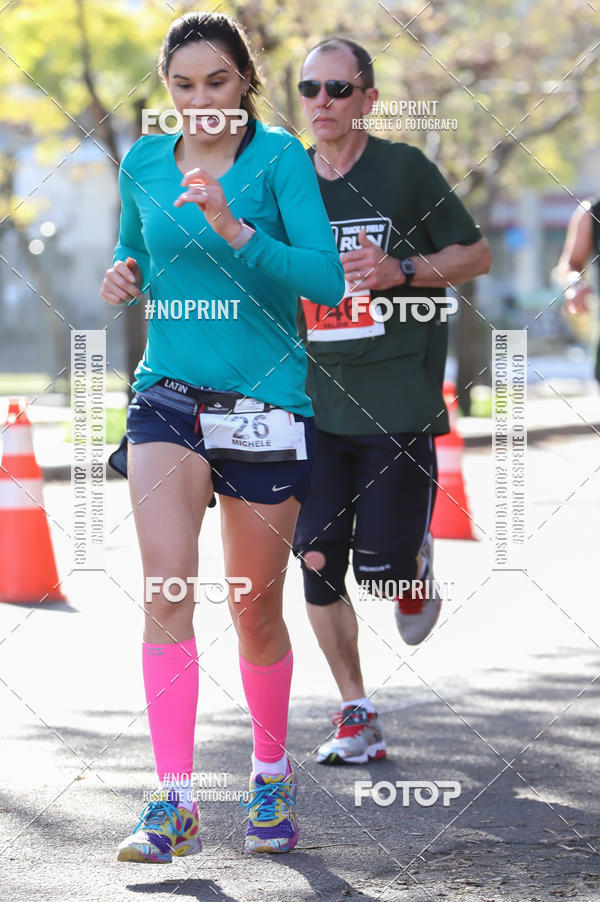 Buy your photos of the eventSANTANDER TRACK&FIELD RUN SERIES - Iguatemi Porto Alegre on Fotop
