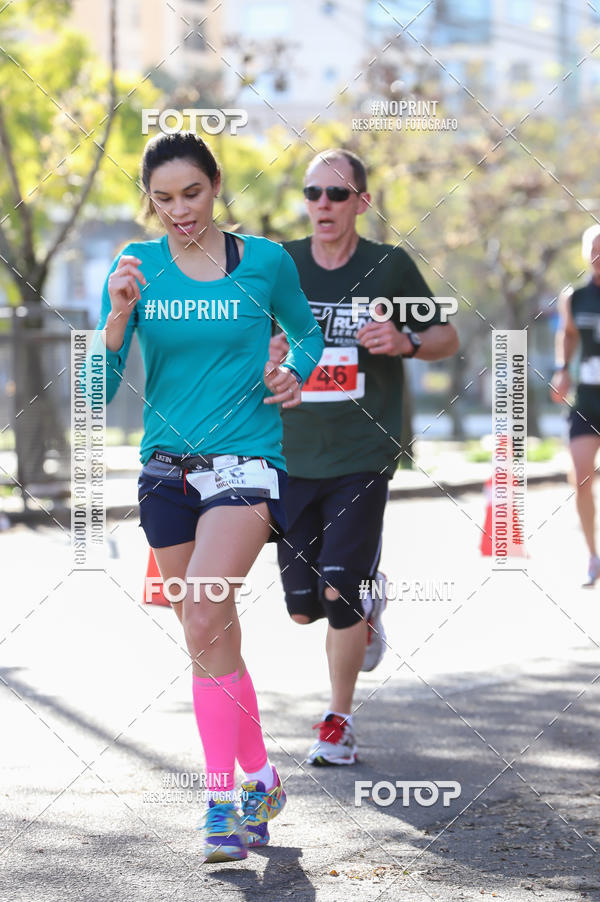 Buy your photos of the eventSANTANDER TRACK&FIELD RUN SERIES - Iguatemi Porto Alegre on Fotop