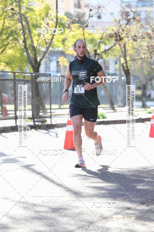 Buy your photos of the eventSANTANDER TRACK&FIELD RUN SERIES - Iguatemi Porto Alegre on Fotop