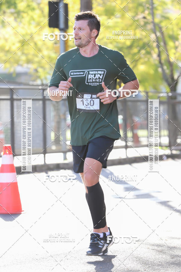 Buy your photos of the eventSANTANDER TRACK&FIELD RUN SERIES - Iguatemi Porto Alegre on Fotop