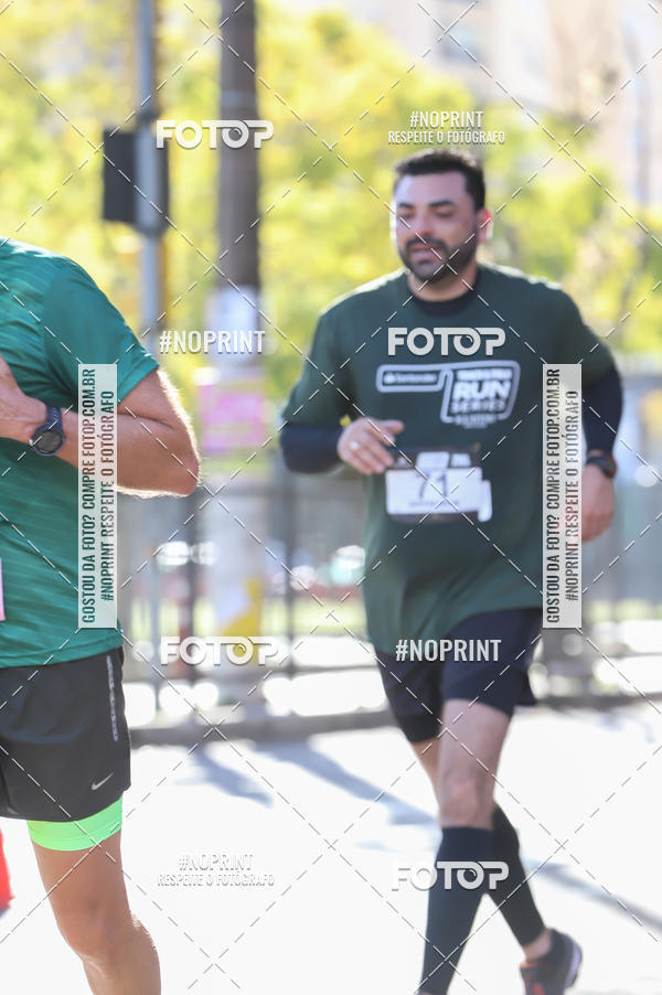 Buy your photos of the eventSANTANDER TRACK&FIELD RUN SERIES - Iguatemi Porto Alegre on Fotop
