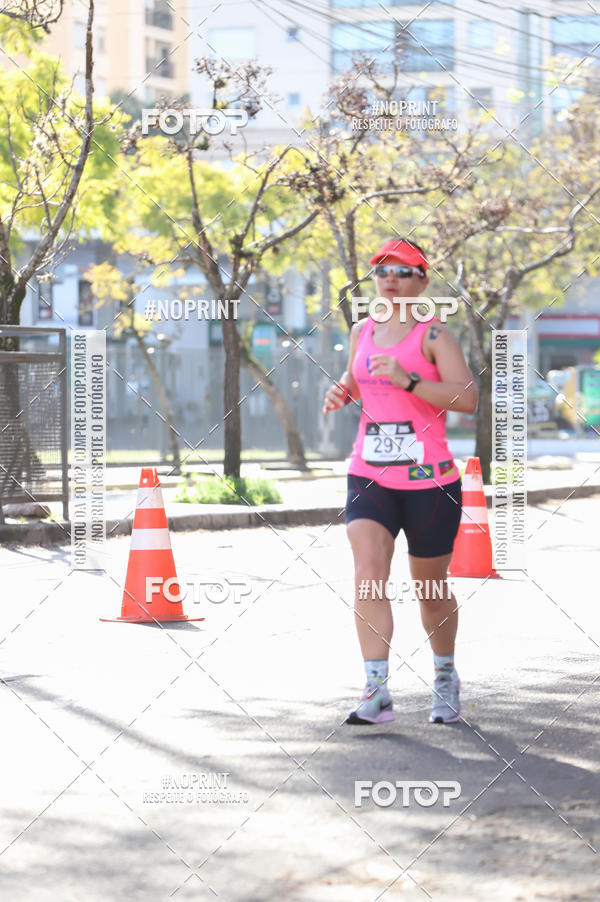 Buy your photos of the eventSANTANDER TRACK&FIELD RUN SERIES - Iguatemi Porto Alegre on Fotop