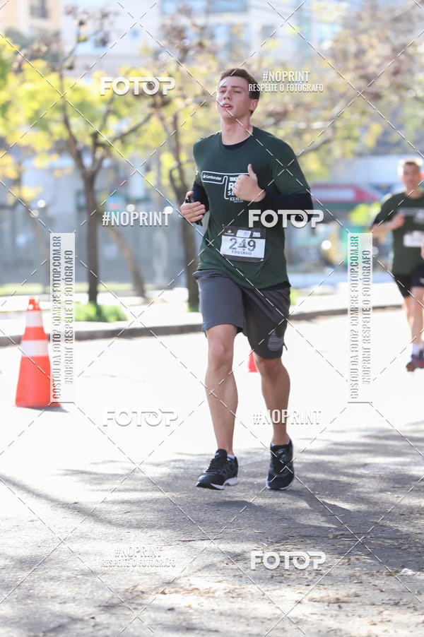 Buy your photos of the eventSANTANDER TRACK&FIELD RUN SERIES - Iguatemi Porto Alegre on Fotop
