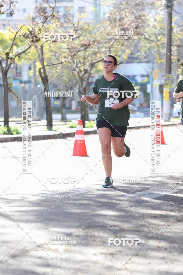 Buy your photos of the eventSANTANDER TRACK&FIELD RUN SERIES - Iguatemi Porto Alegre on Fotop