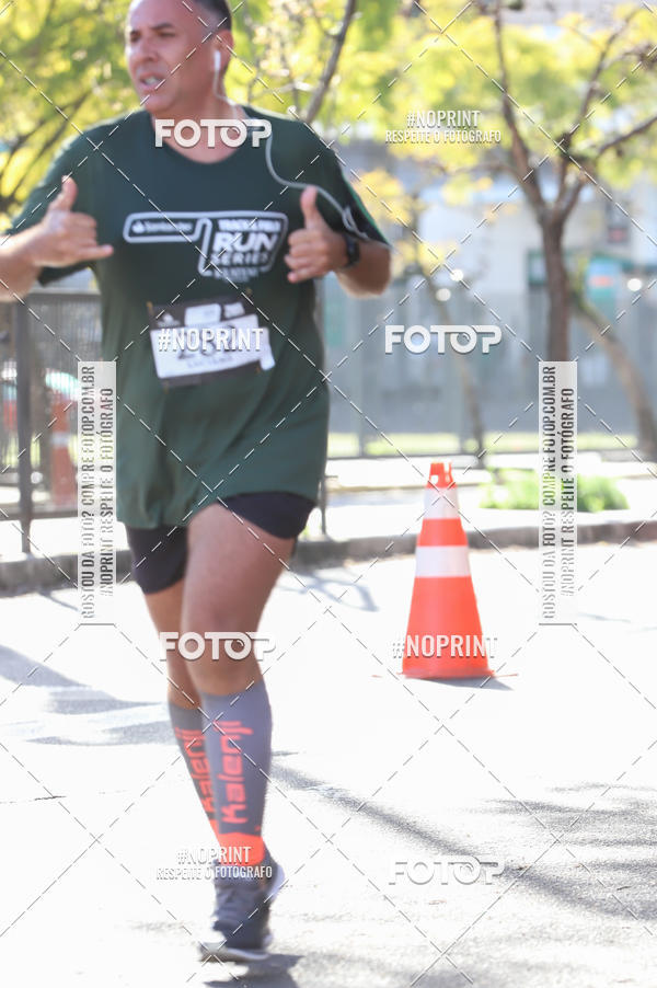 Buy your photos of the eventSANTANDER TRACK&FIELD RUN SERIES - Iguatemi Porto Alegre on Fotop