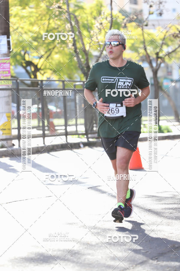 Buy your photos of the eventSANTANDER TRACK&FIELD RUN SERIES - Iguatemi Porto Alegre on Fotop