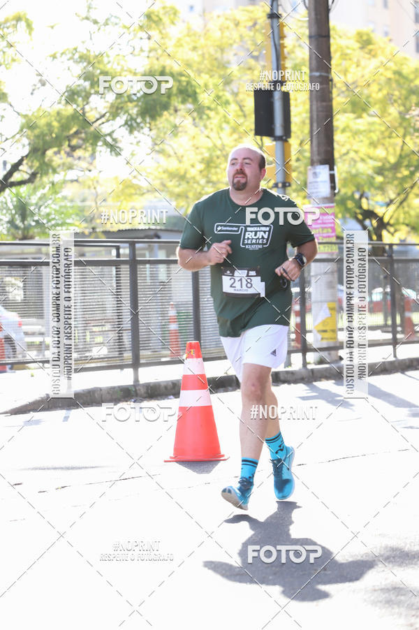 Buy your photos of the eventSANTANDER TRACK&FIELD RUN SERIES - Iguatemi Porto Alegre on Fotop