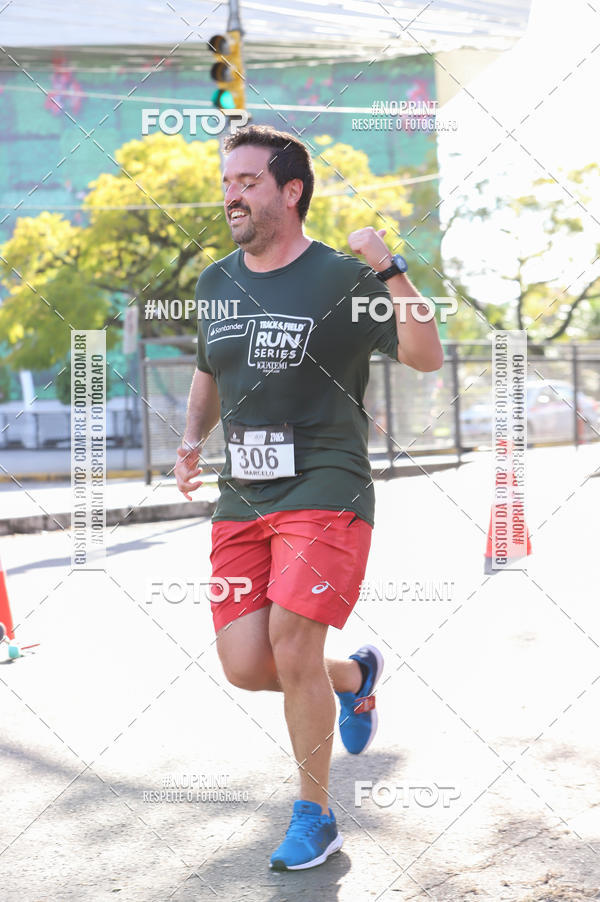 Buy your photos of the eventSANTANDER TRACK&FIELD RUN SERIES - Iguatemi Porto Alegre on Fotop