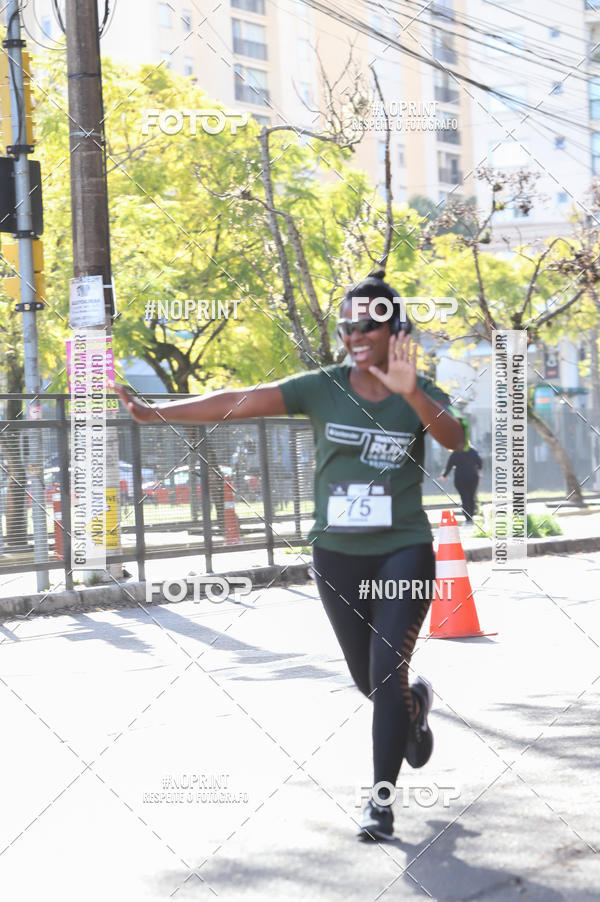 Buy your photos of the eventSANTANDER TRACK&FIELD RUN SERIES - Iguatemi Porto Alegre on Fotop