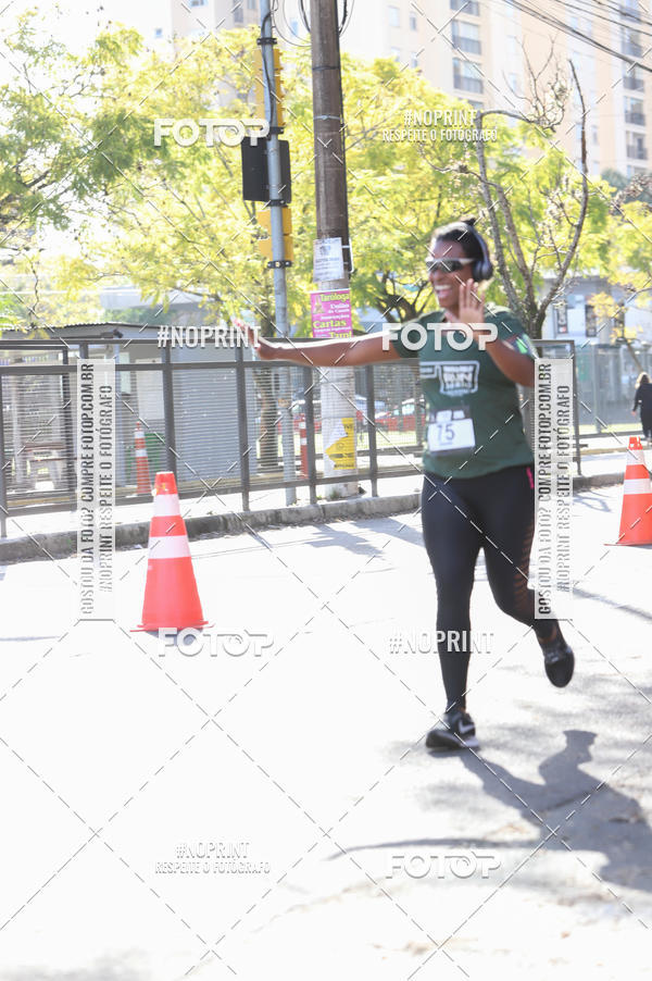 Buy your photos of the eventSANTANDER TRACK&FIELD RUN SERIES - Iguatemi Porto Alegre on Fotop