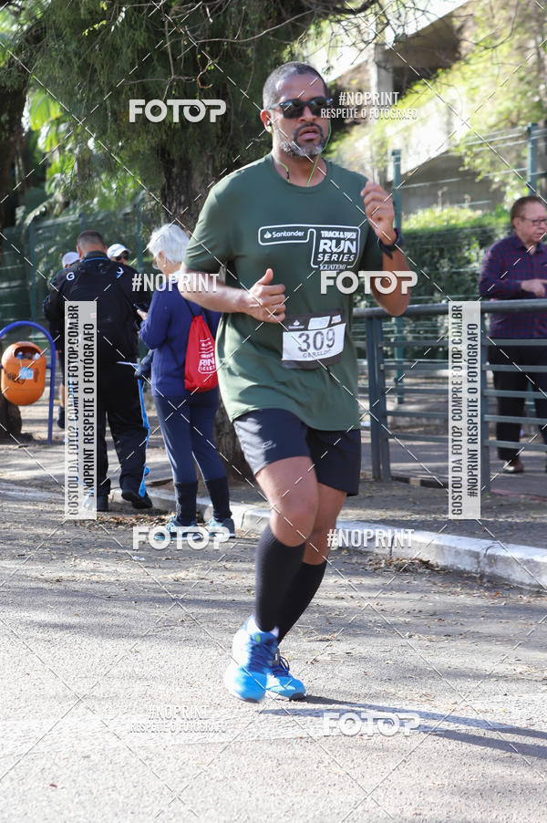 Buy your photos of the eventSANTANDER TRACK&FIELD RUN SERIES - Iguatemi Porto Alegre on Fotop