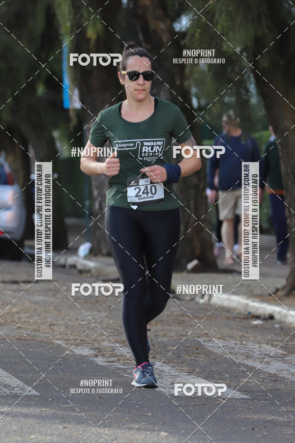 Buy your photos of the eventSANTANDER TRACK&FIELD RUN SERIES - Iguatemi Porto Alegre on Fotop