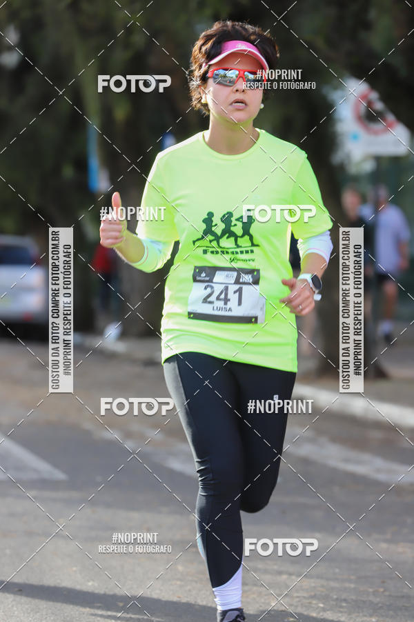 Buy your photos of the eventSANTANDER TRACK&FIELD RUN SERIES - Iguatemi Porto Alegre on Fotop