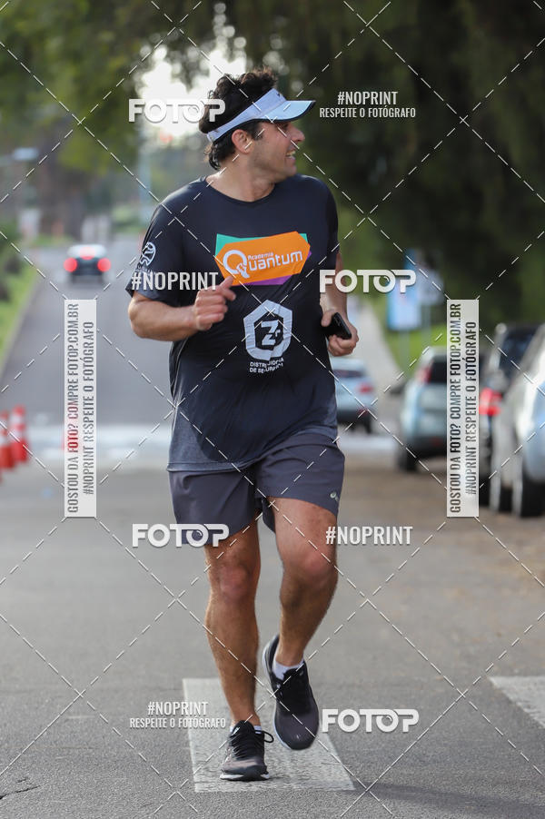 Buy your photos of the eventSANTANDER TRACK&FIELD RUN SERIES - Iguatemi Porto Alegre on Fotop