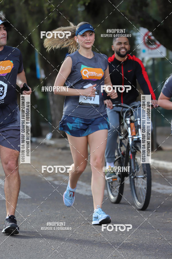 Buy your photos of the eventSANTANDER TRACK&FIELD RUN SERIES - Iguatemi Porto Alegre on Fotop