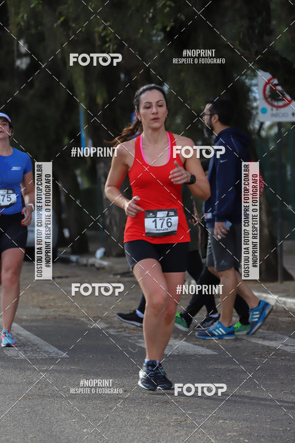 Buy your photos of the eventSANTANDER TRACK&FIELD RUN SERIES - Iguatemi Porto Alegre on Fotop