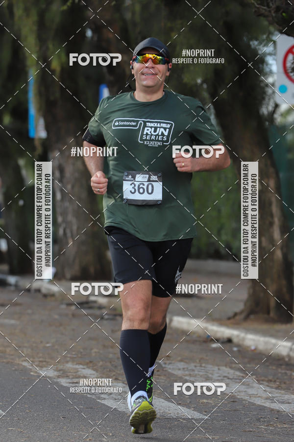 Buy your photos of the eventSANTANDER TRACK&FIELD RUN SERIES - Iguatemi Porto Alegre on Fotop