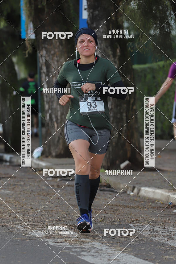 Buy your photos of the eventSANTANDER TRACK&FIELD RUN SERIES - Iguatemi Porto Alegre on Fotop